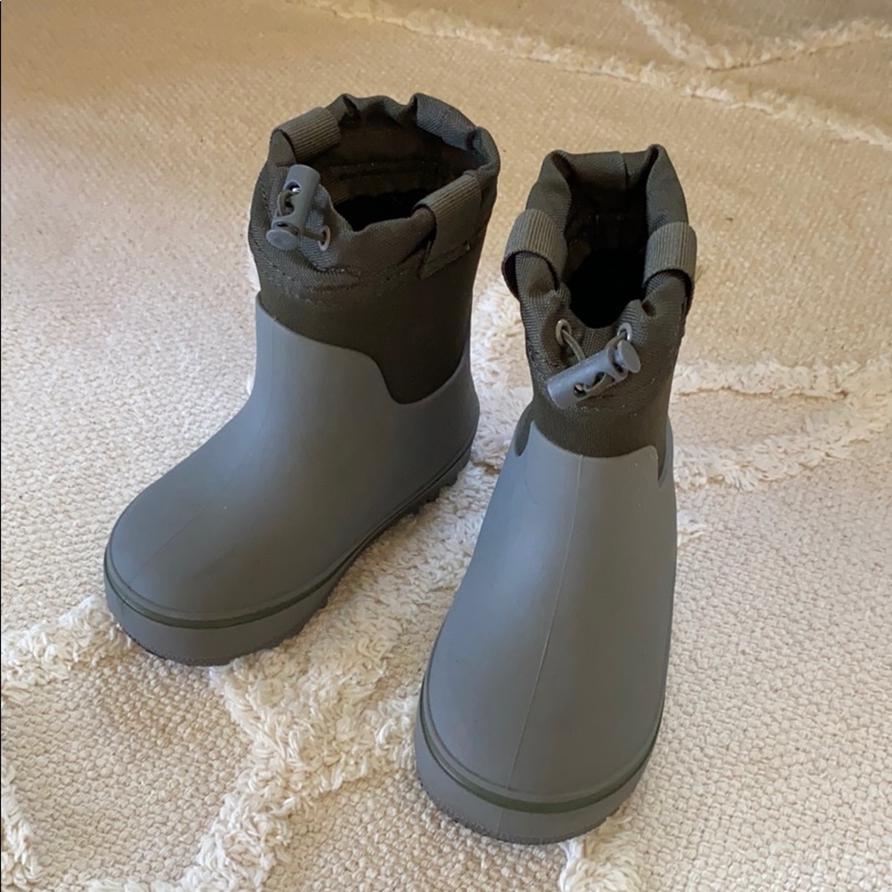 Cat & Jack toddler rain boots